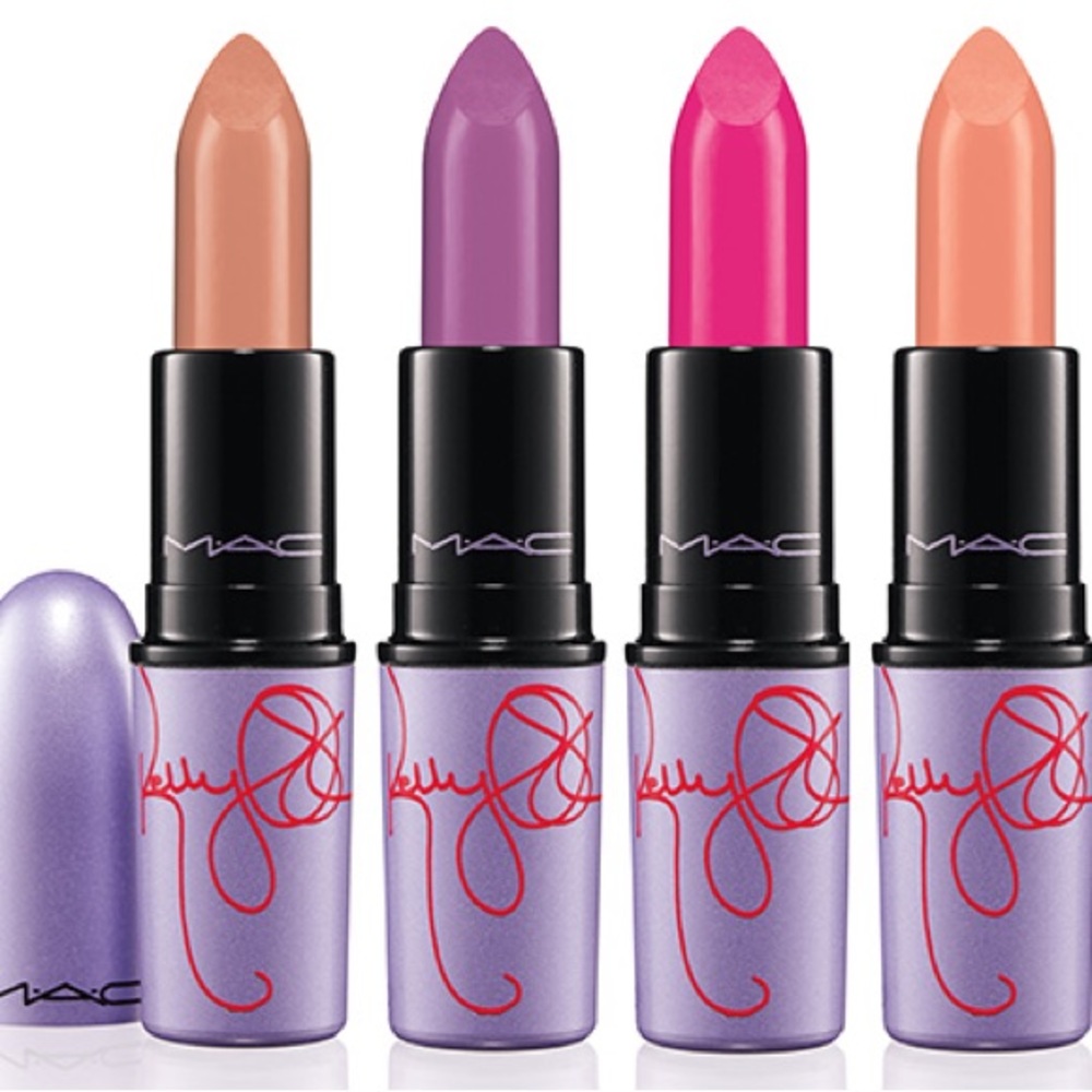 MAC X Kelly Osborne lipstick in Kelly Yum Yum BNIB